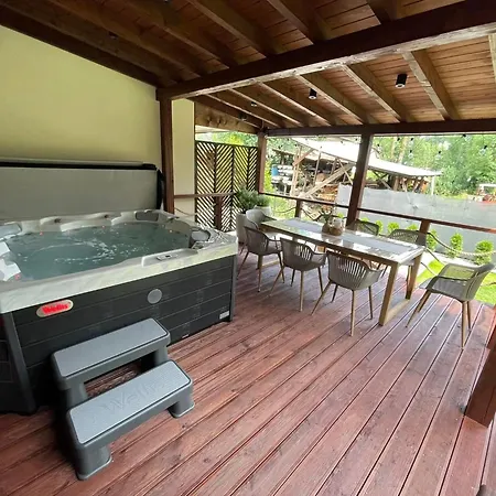 Swidrowa Jacuzzi & Sauna Chalé Zakopane