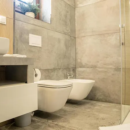 Swidrowa Jacuzzi & Sauna Chalé *
