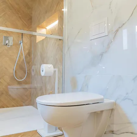 Swidrowa Jacuzzi & Sauna Chalé