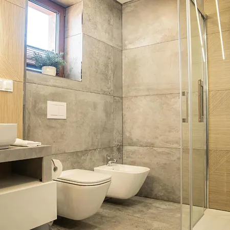 Swidrowa Jacuzzi & Sauna Chalé