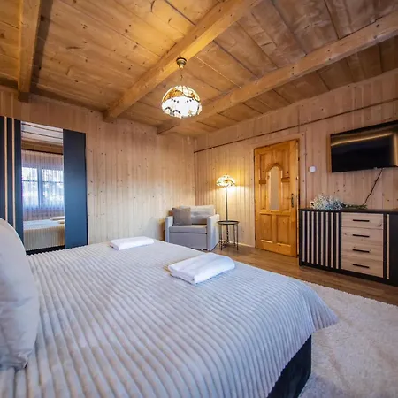 Swidrowa Jacuzzi & Sauna *