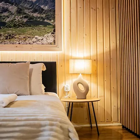 Swidrowa Jacuzzi & Sauna Chalet